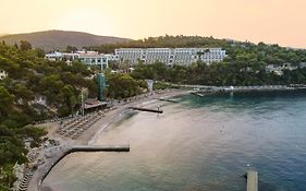 Kusadasi Pine Bay Holiday Resort 5*
